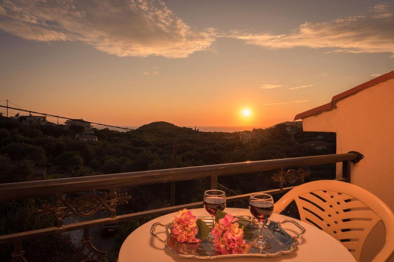 Willa Sunset House Keri Zewnętrze zdjęcie